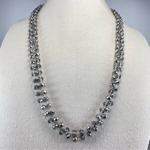 Stunning Unsigned Silver Faceted Glass Beaded Single Layer Statement Necklace